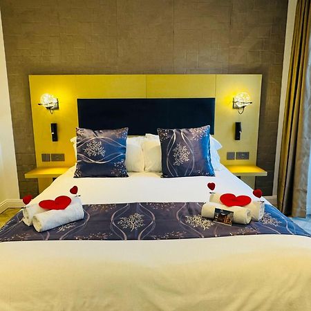 Rosemay Hotel Near London Heathrow Airport Хейс Экстерьер фото