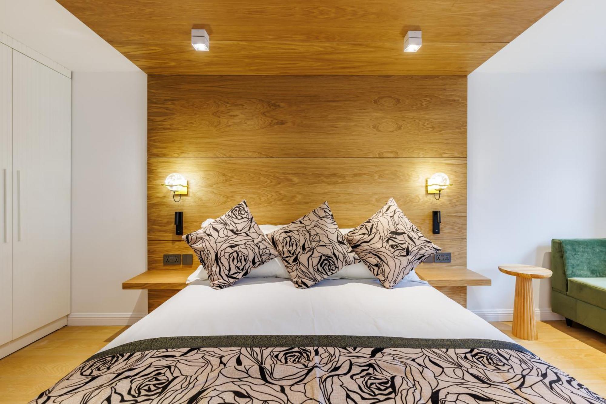 Rosemay Hotel Near London Heathrow Airport Хейс Экстерьер фото