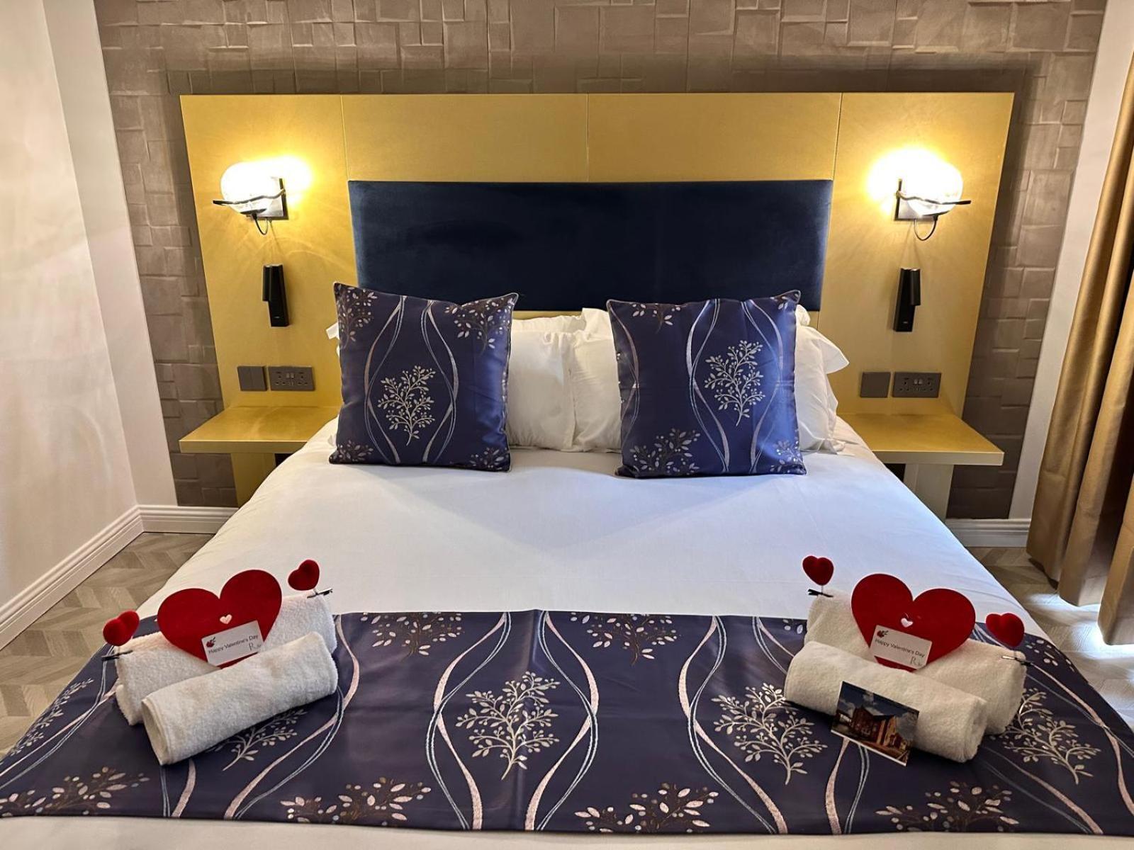 Rosemay Hotel Near London Heathrow Airport Хейс Экстерьер фото