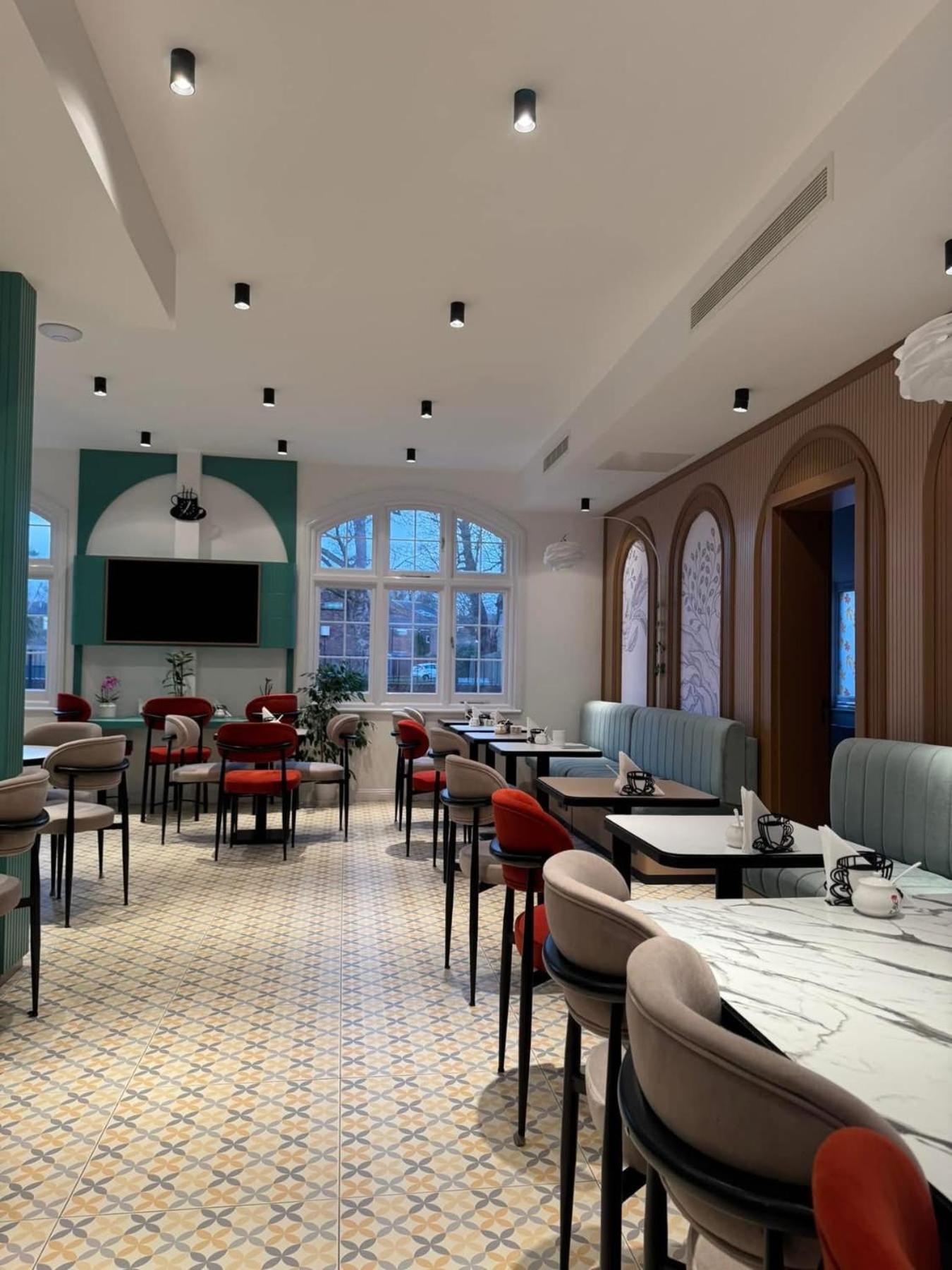 Rosemay Hotel Near London Heathrow Airport Хейс Экстерьер фото